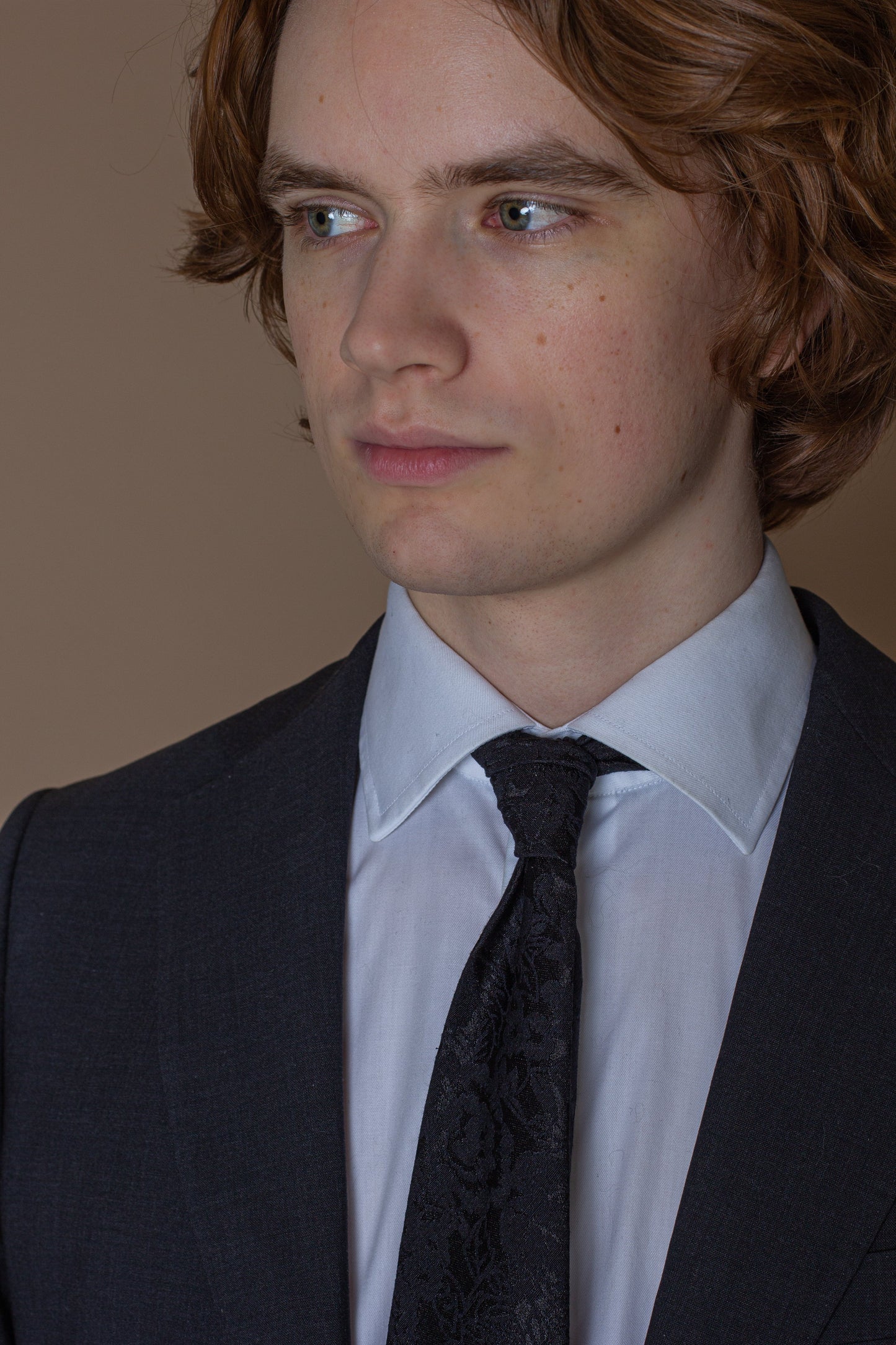 Minerva Tie