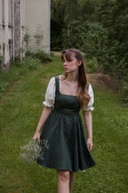 The Minerva Sleeveless