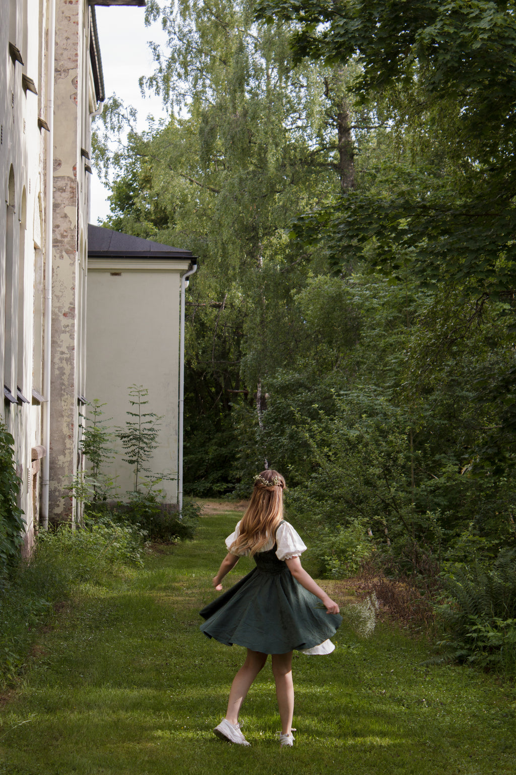 The Minerva Sleeveless