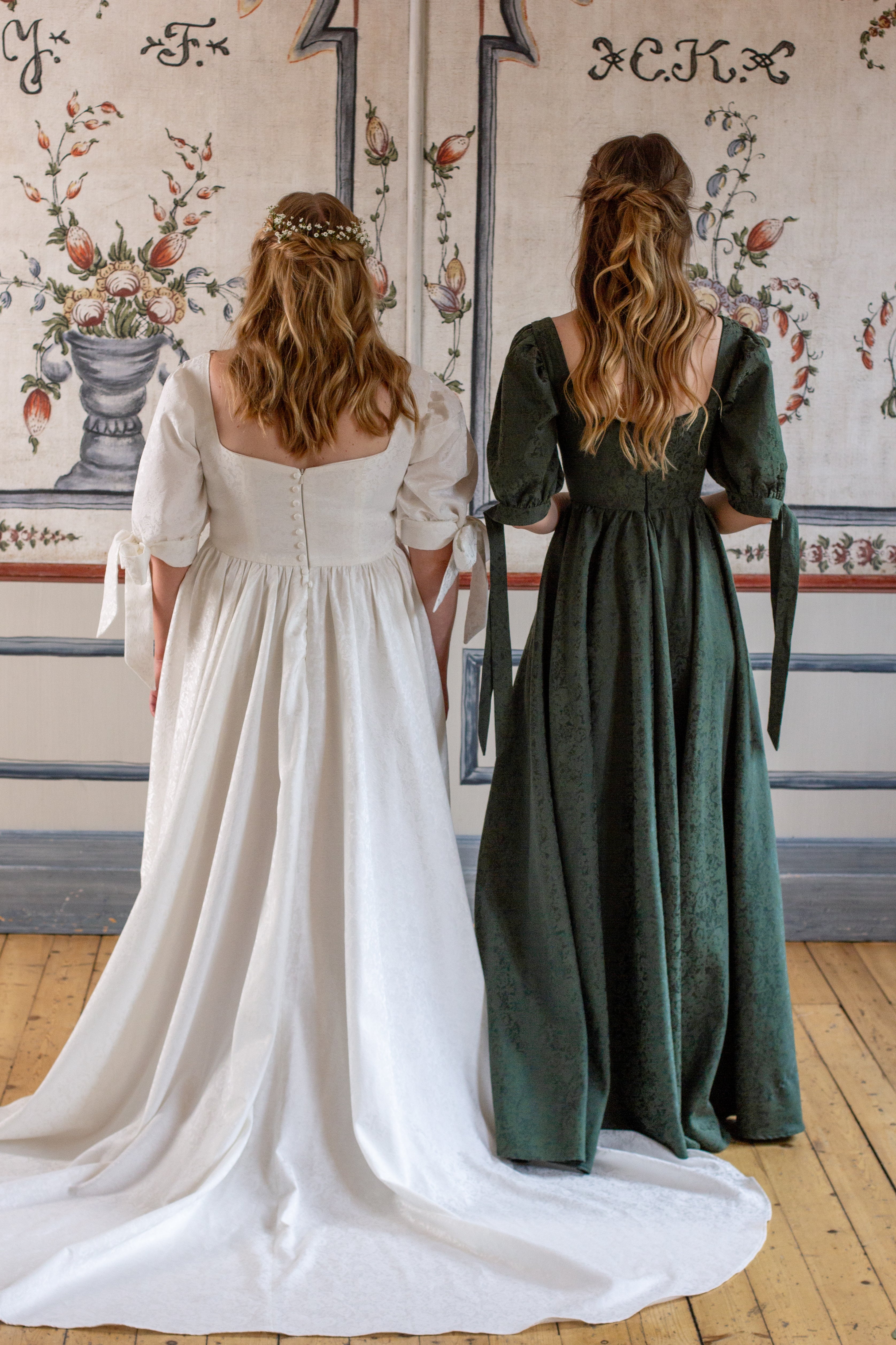 Wedding Dress, Medieval wedding dress, corset wedding dress, Handfasting  dress, Celtic wedding dress, Fantasy wedding dress, elf dress - LoreTree